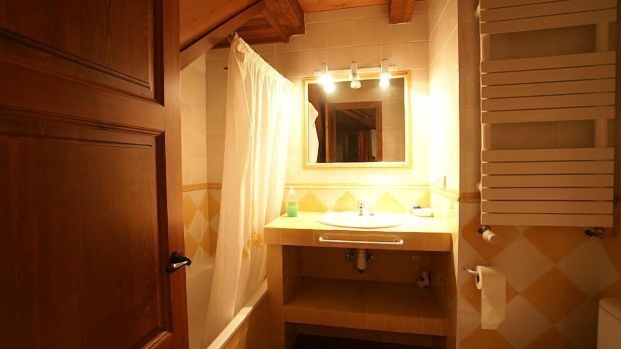 Photo of Bathroom in Font-Rubi