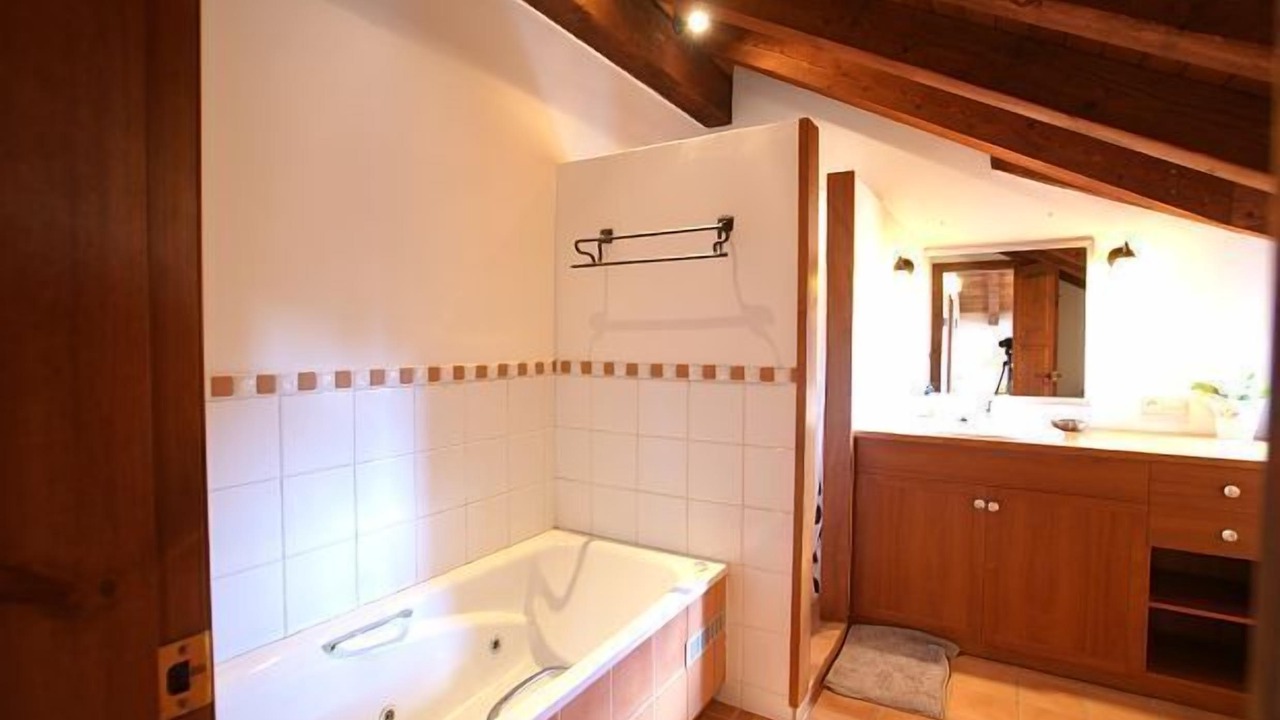 Photo of Bathroom in Font-Rubi