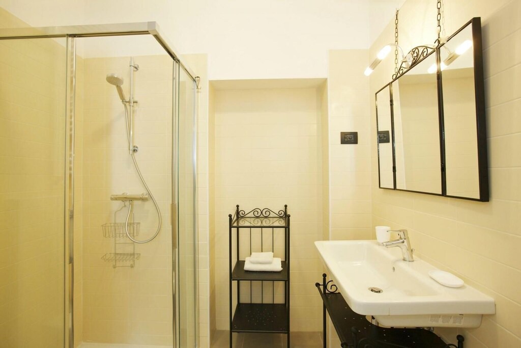 Photo of Bathroom in Comero
