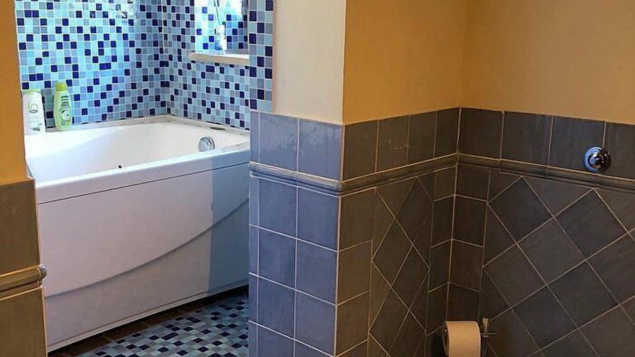 Photo of Bathroom in Todi