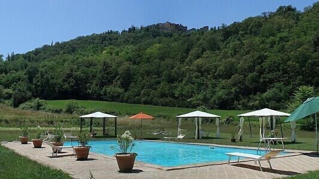 Photo of Outdoor in Montone