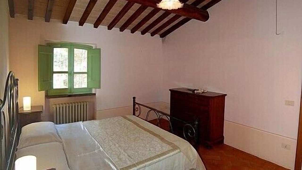 Photo of Bedroom in Montone