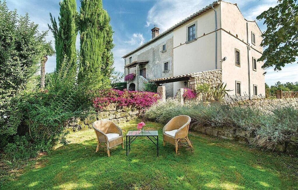 Photo of Patio Balcony in Vitorchiano