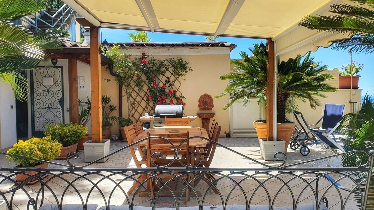 Photo of Outdoor in Montepertuso