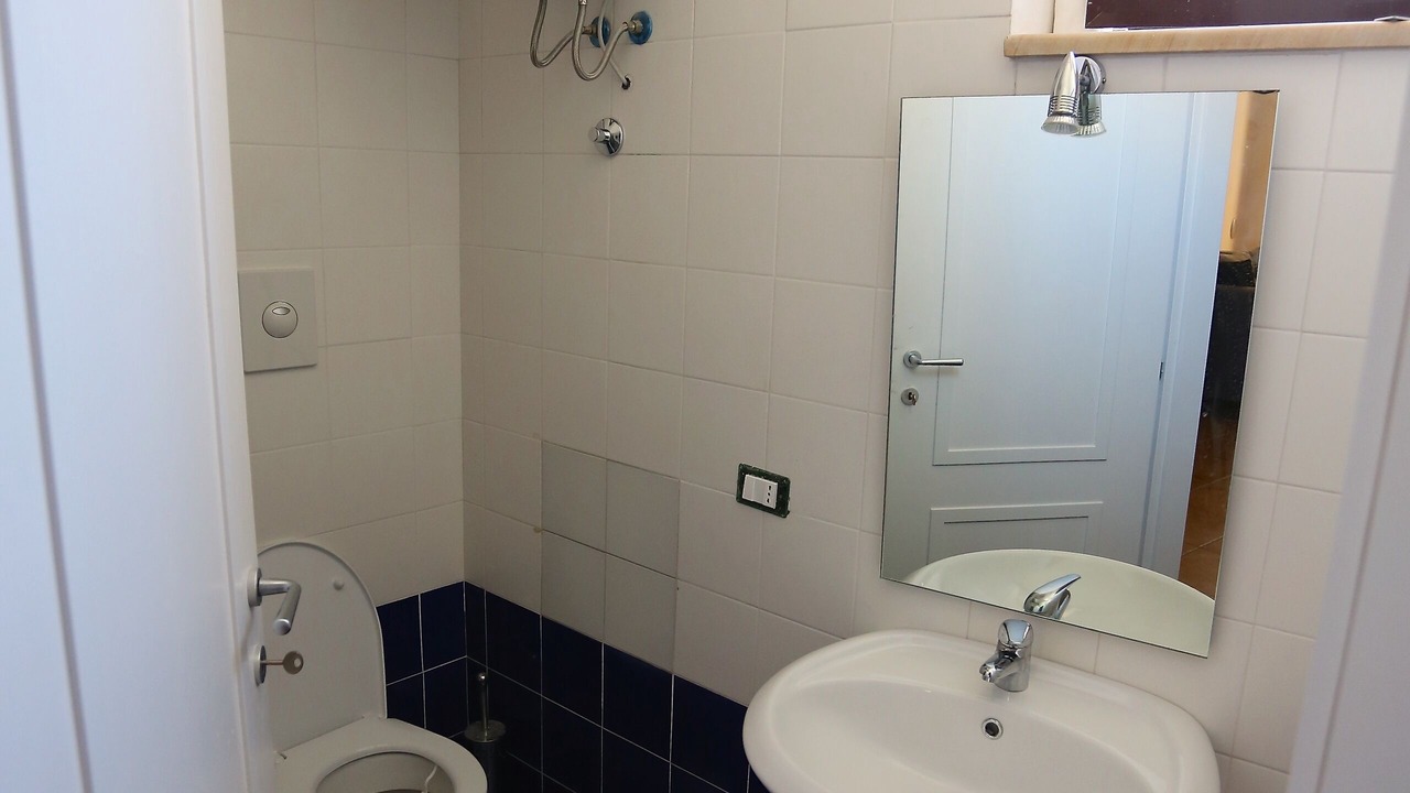 Photo of Bathroom in Pizzo