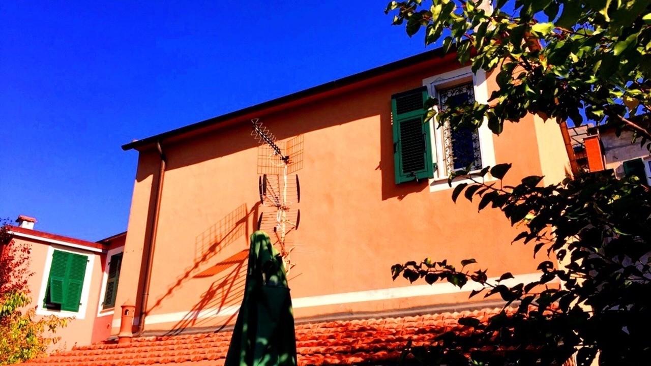 Photo of Outdoor in Arcola