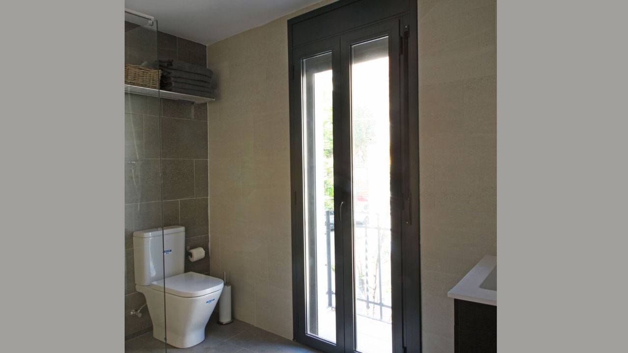 Photo of Bathroom in Collblanc y La Torrassa