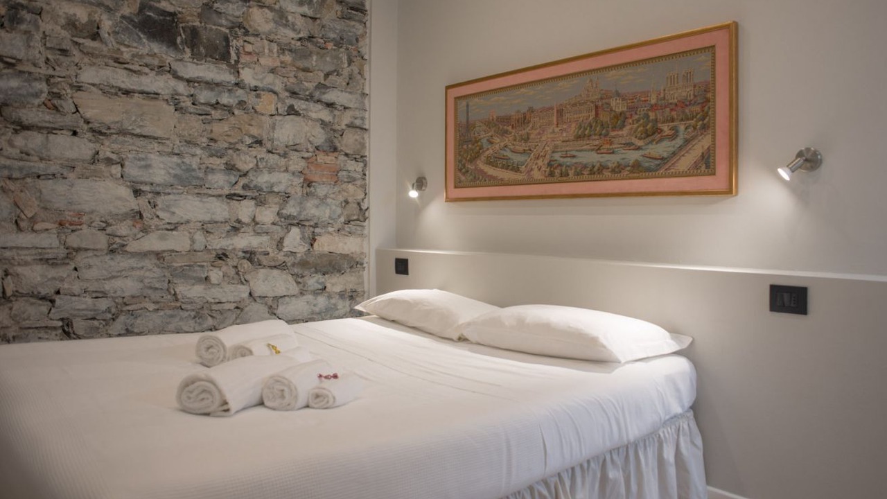 Photo of Bedroom in Cernobbio