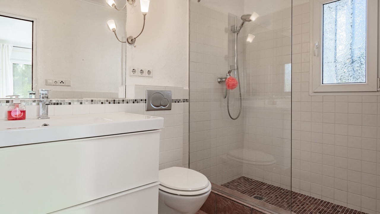 Photo of Bathroom in Panorama