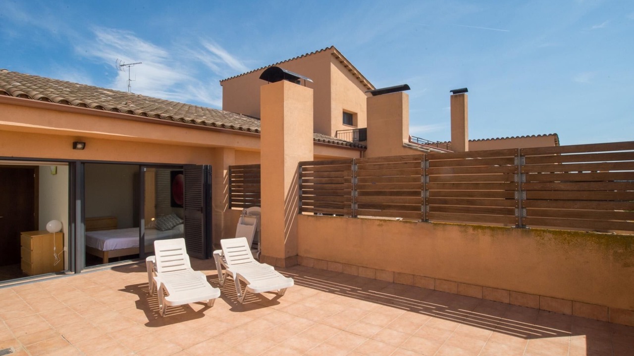 Photo of Patio Balcony in Albons