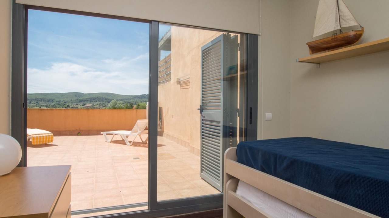 Photo of Bedroom in Albons