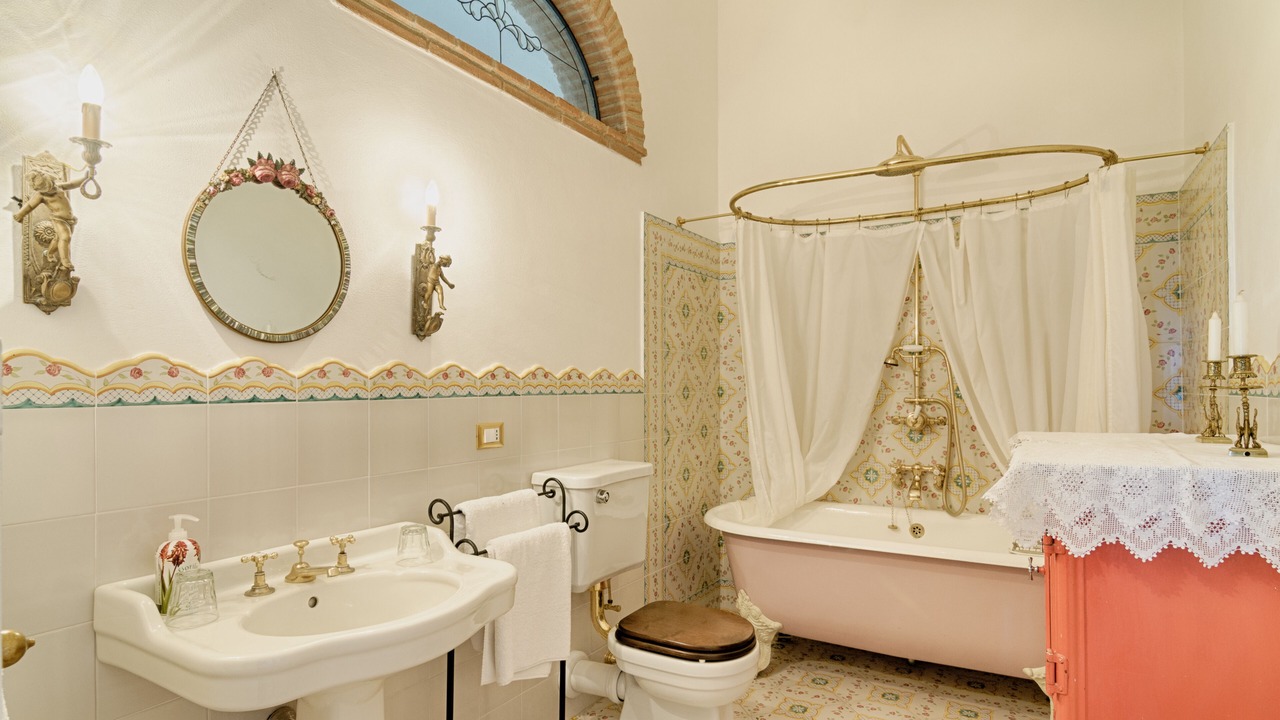 Photo of Bathroom in Panicale