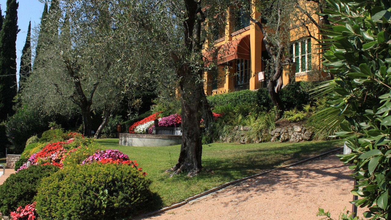 Photo of Others in Gardone Riviera