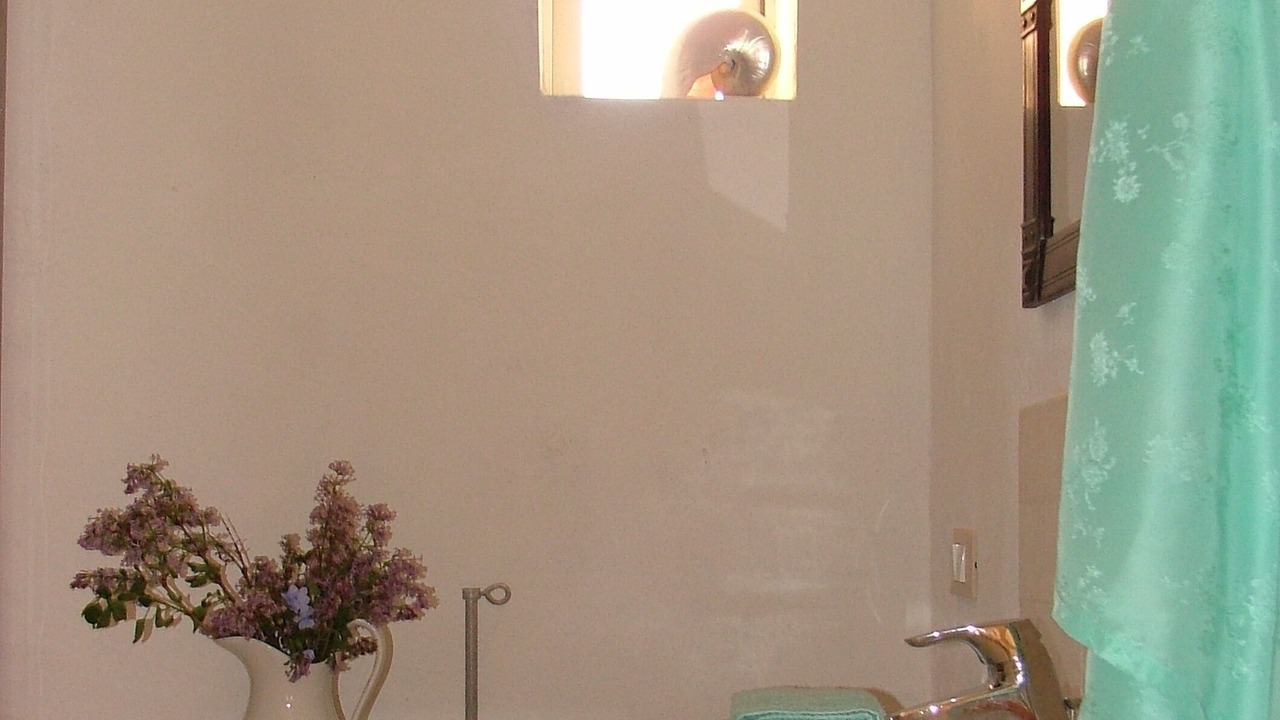 Photo of Bathroom in Garlenda