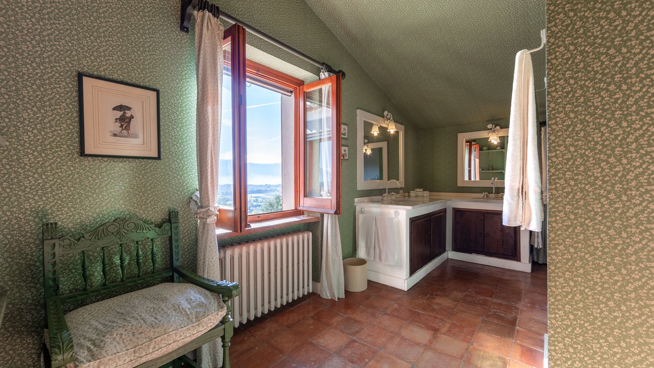 Photo of Bathroom in Faicchio