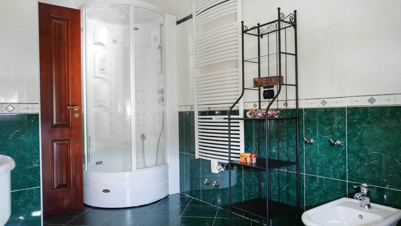 Photo of Bathroom in Lanzara