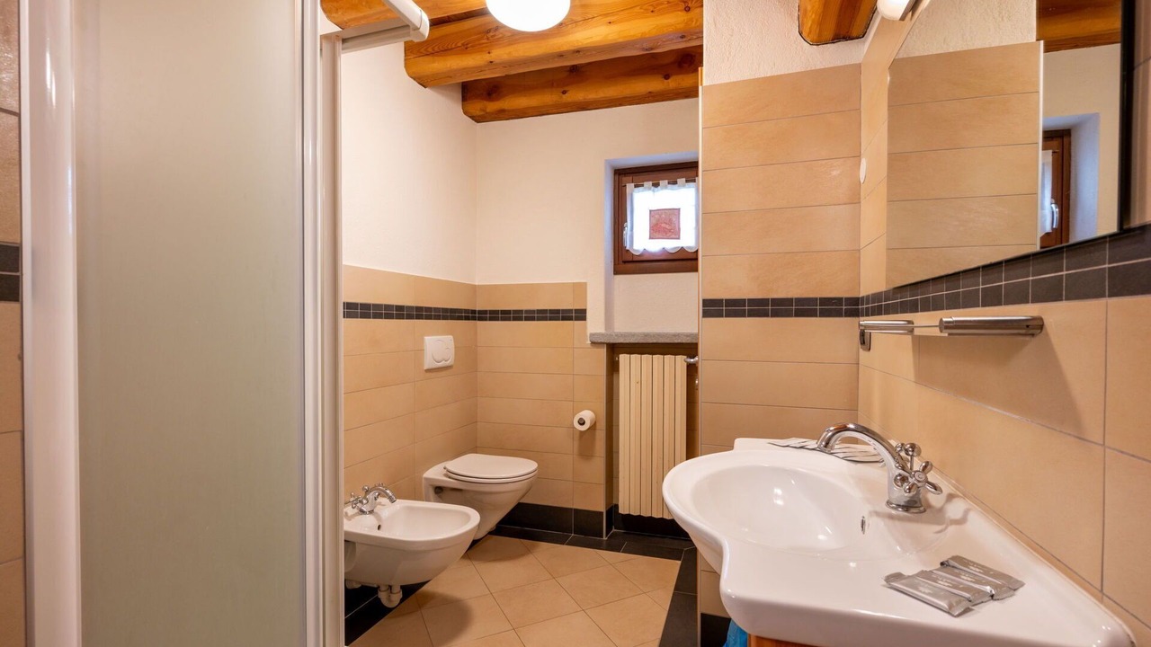 Photo of Bathroom in Sampeyre