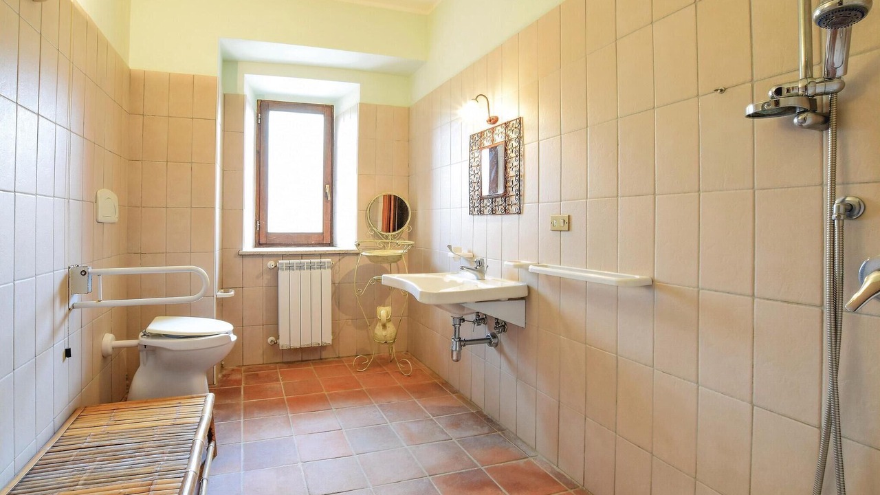 Photo of Bathroom in Olivadi