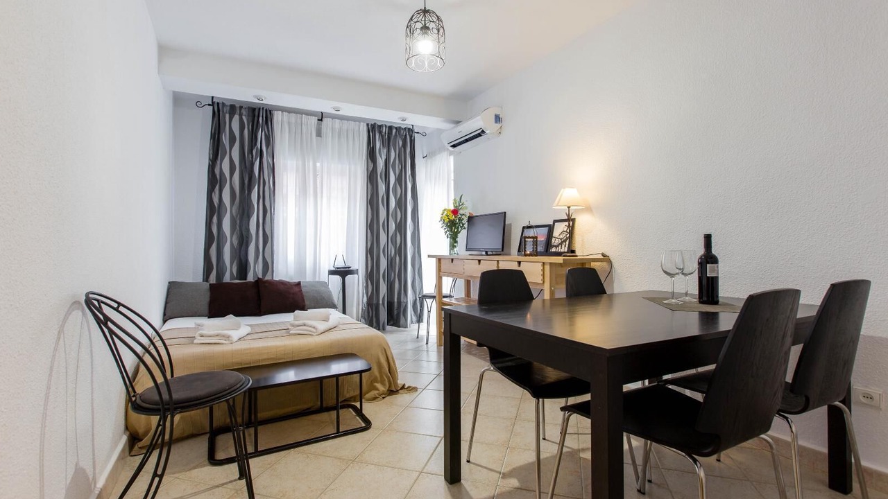 Photo of Bedroom in La Latina