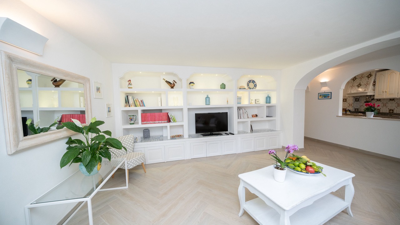 Photo of Livingroom in Montepertuso