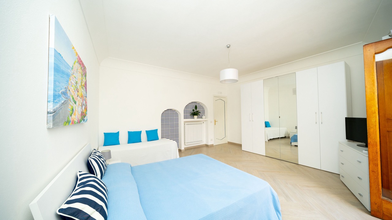 Photo of Bedroom in Montepertuso