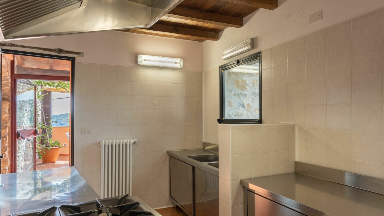 Photo of Bedroom in Villa Viani
