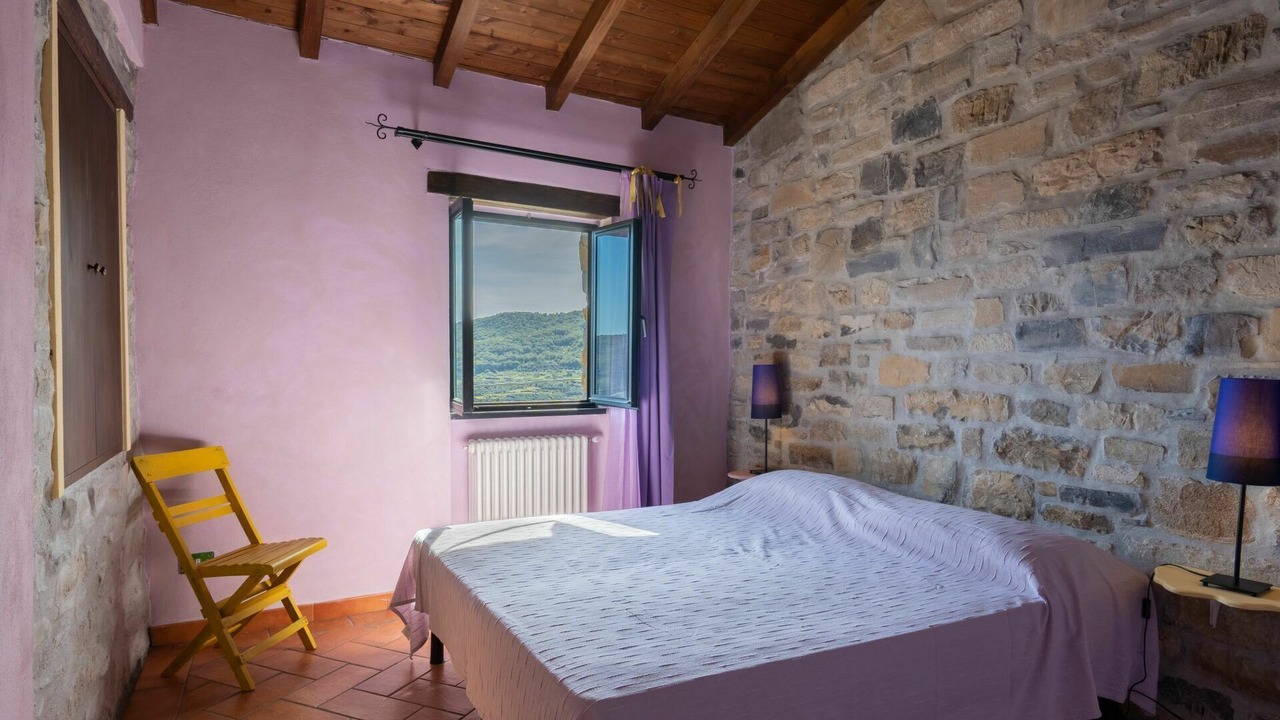 Photo of Bedroom in Villa Viani