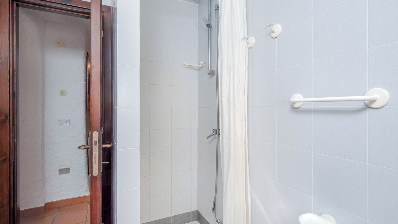 Photo of Bathroom in Tiriddo