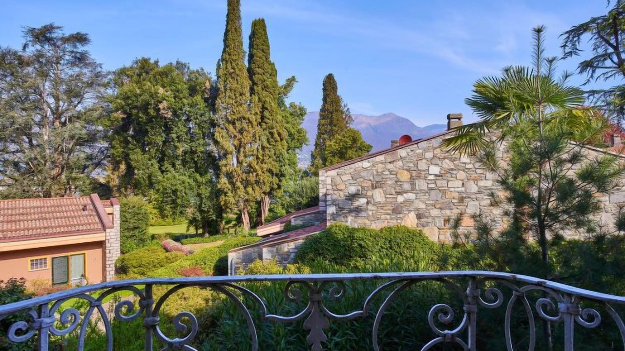 Photo of Others in Porto Valtravaglia
