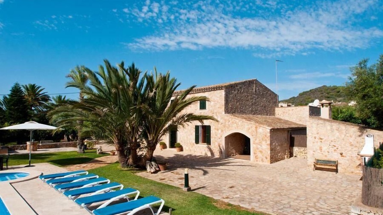 Photo of Outdoor in S Horta