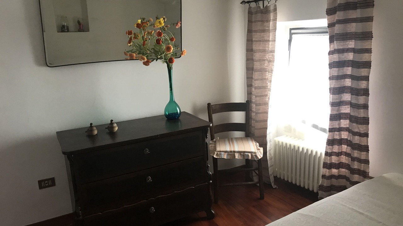 Photo of Bedroom in Todi