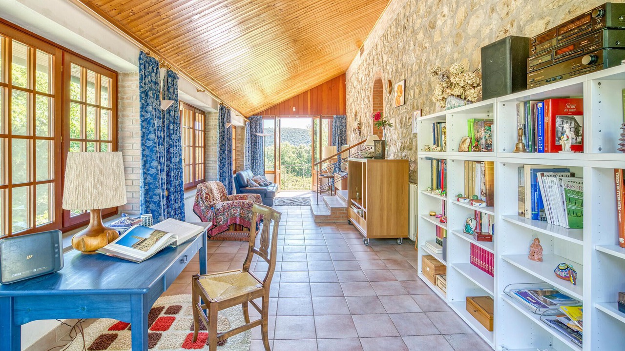 Photo of Bedroom in Murlo