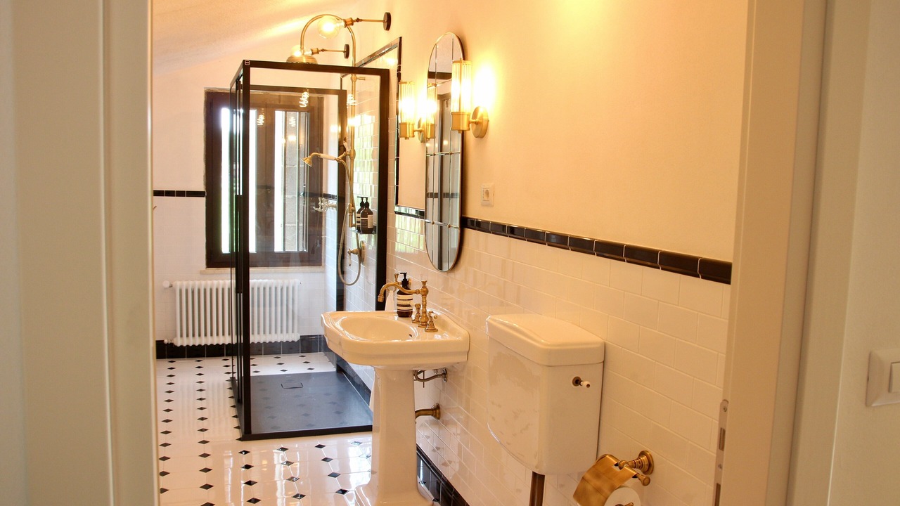 Photo of Bathroom in Costigliole d'Asti