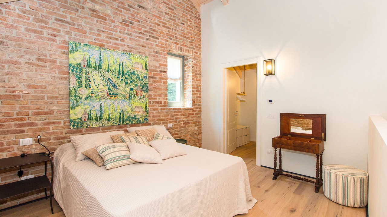 Photo of Bedroom in Costigliole d'Asti