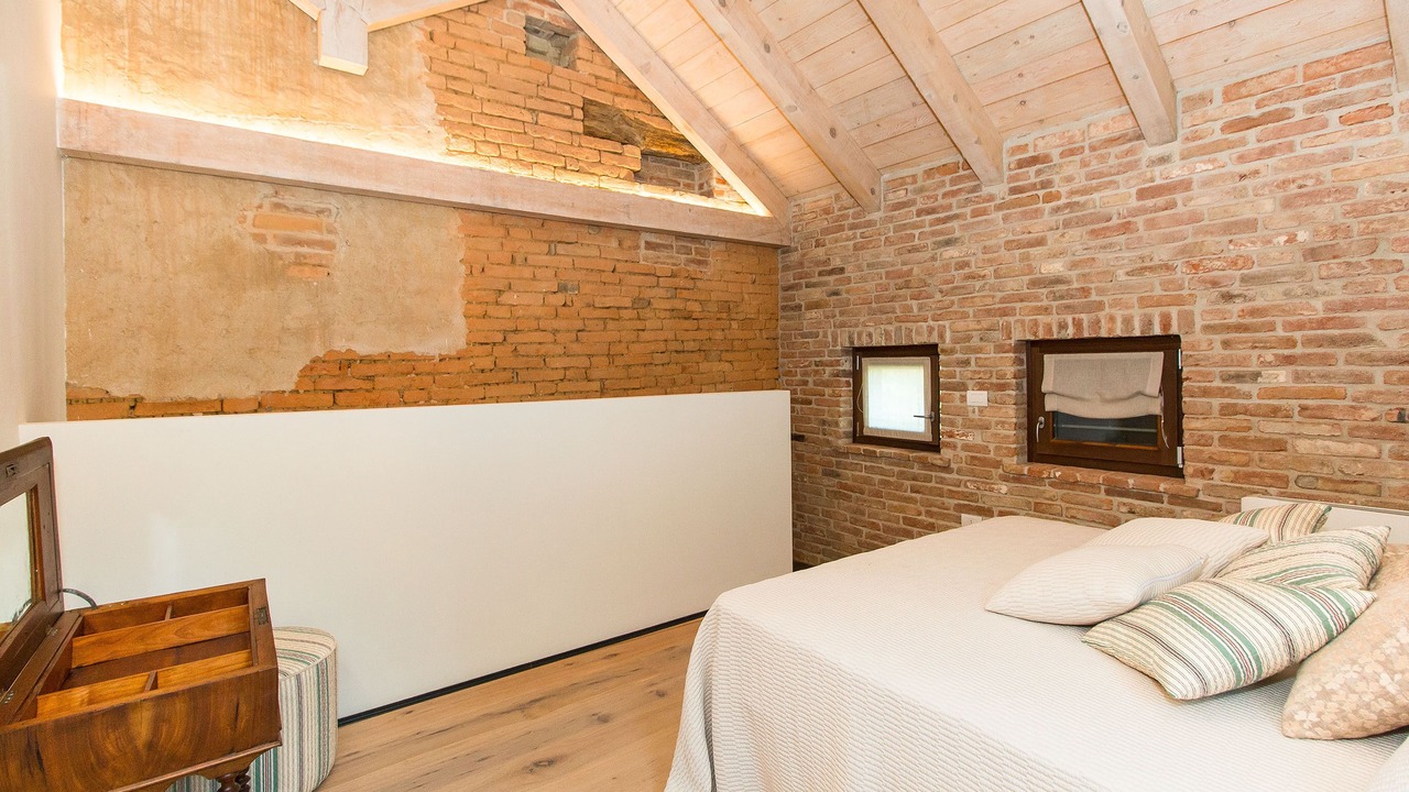 Photo of Bedroom in Costigliole d'Asti