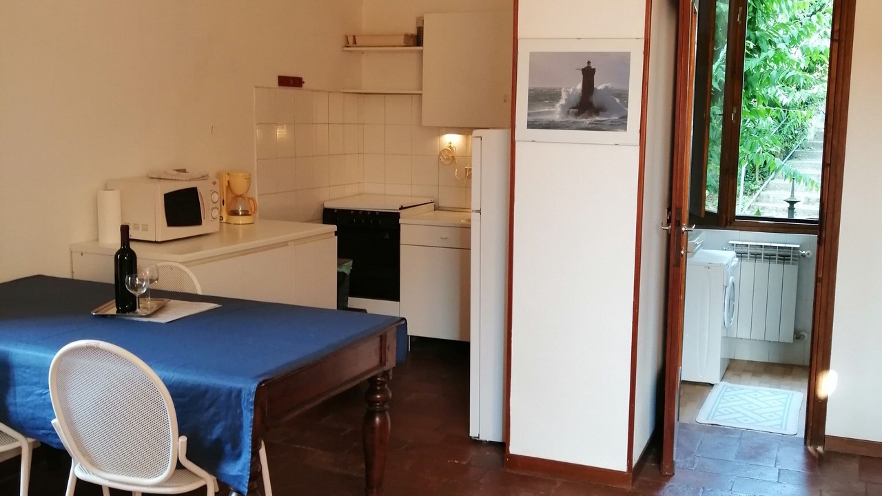 Photo of Kitchen in Sale Marasino