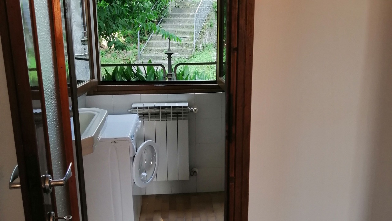 Photo of Bathroom in Sale Marasino