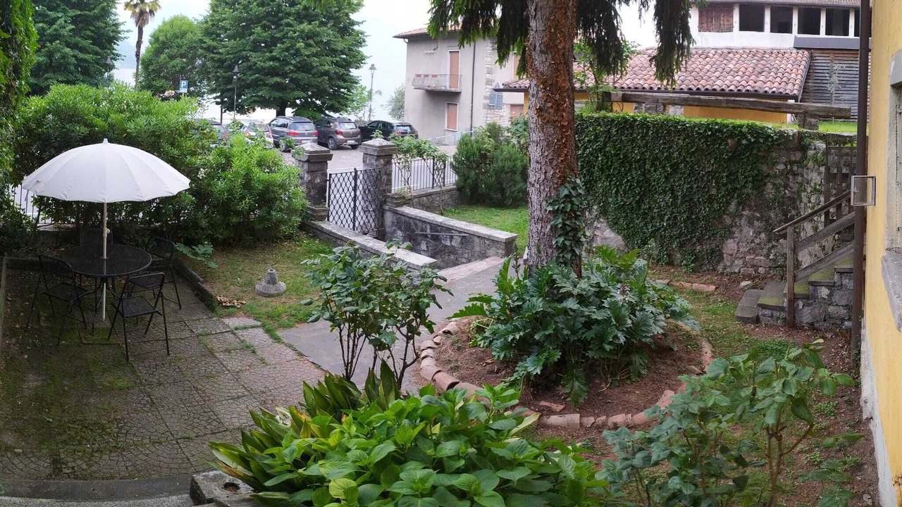 Photo of Outdoor in Sale Marasino