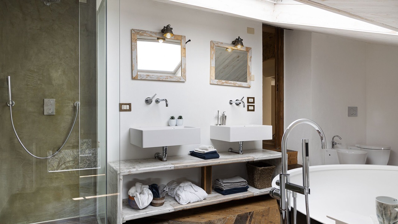 Photo of Bathroom in Negrar
