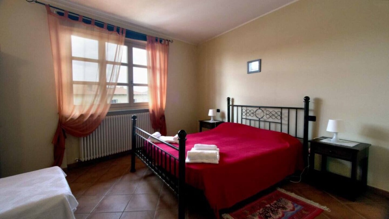 Photo of Bedroom in Costigliole d'Asti