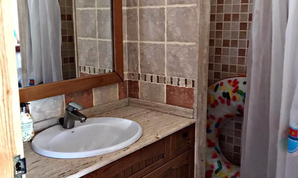 Photo of Bathroom in Sellent