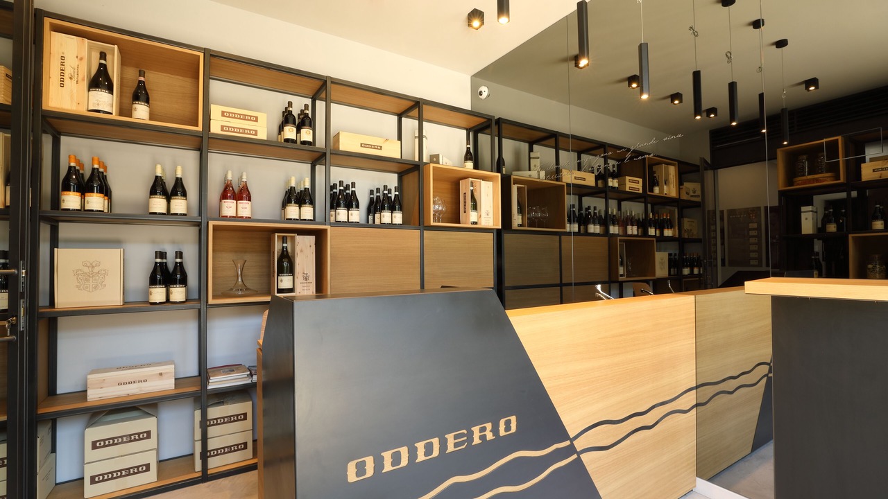 Photo of Others in Barolo