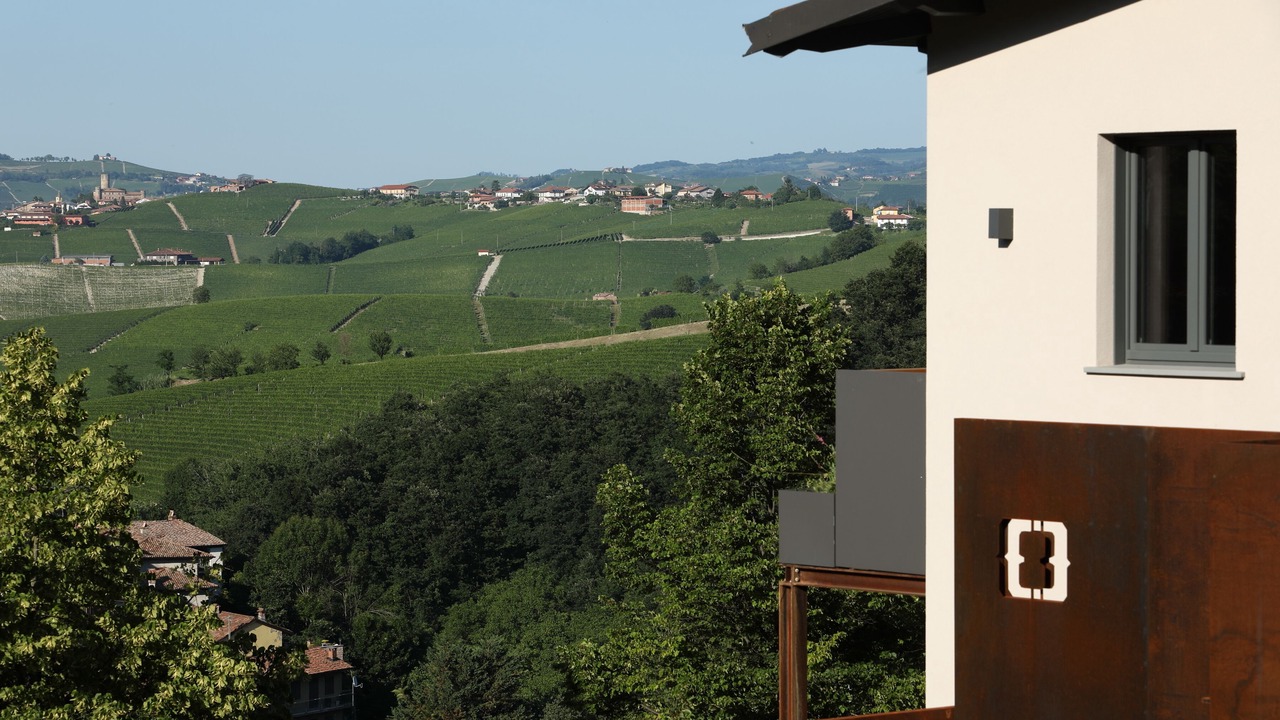 Photo of Others in Barolo