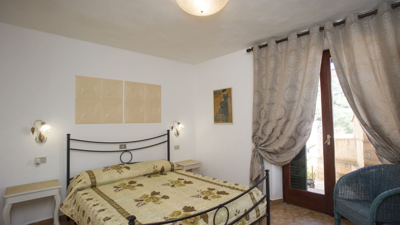 Photo of Bedroom in Morcone
