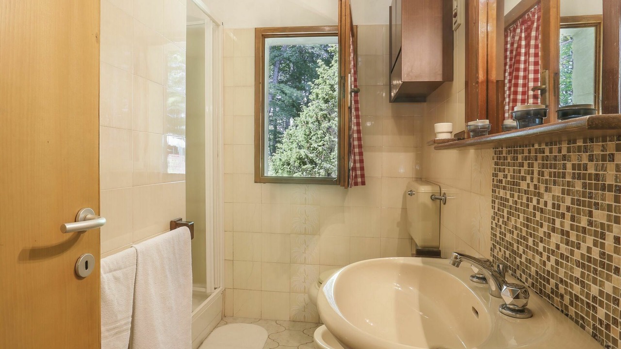 Photo of Bathroom in San Romano in Garfagnana