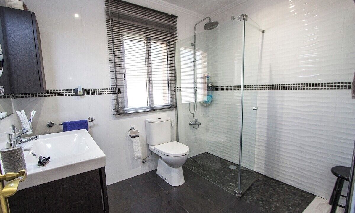 Photo of Bathroom in Torrelles de Llobregat