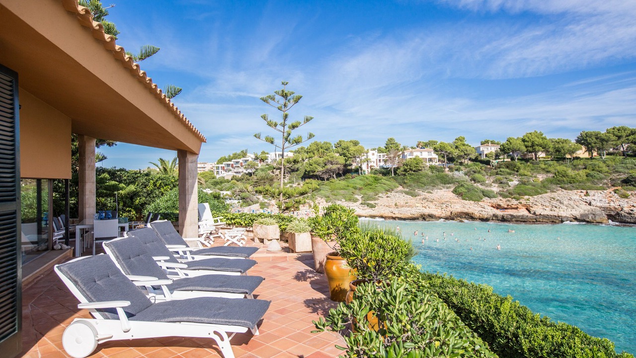 Photo of Patio Balcony in Cala Mandia