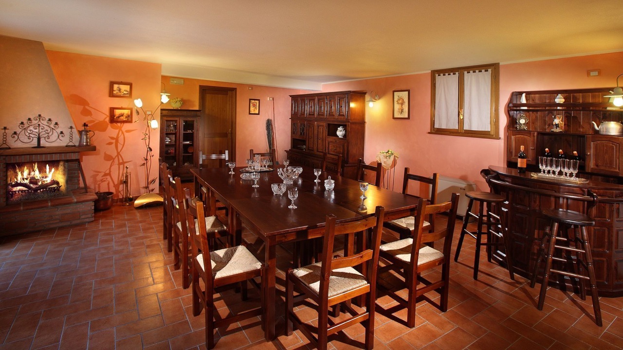 Photo of Others in Margine Coperta-Traversagna