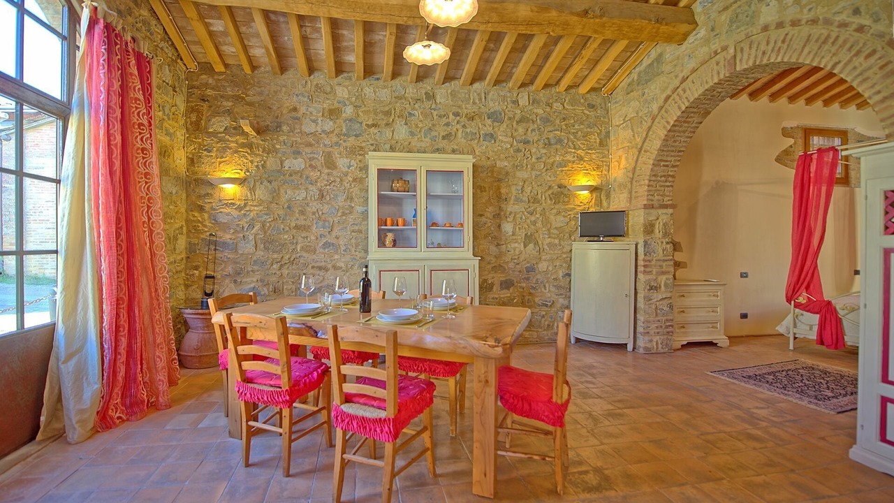 Photo of Bedroom in Poggibonsi