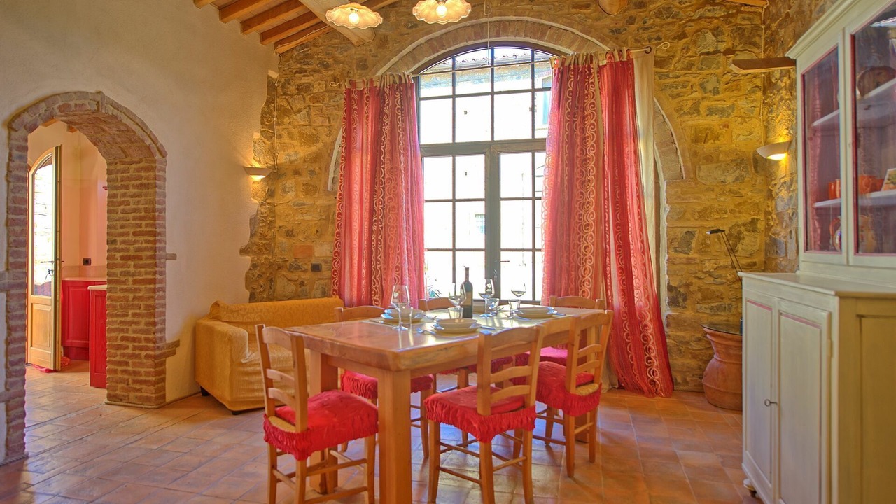 Photo of Bedroom in Poggibonsi